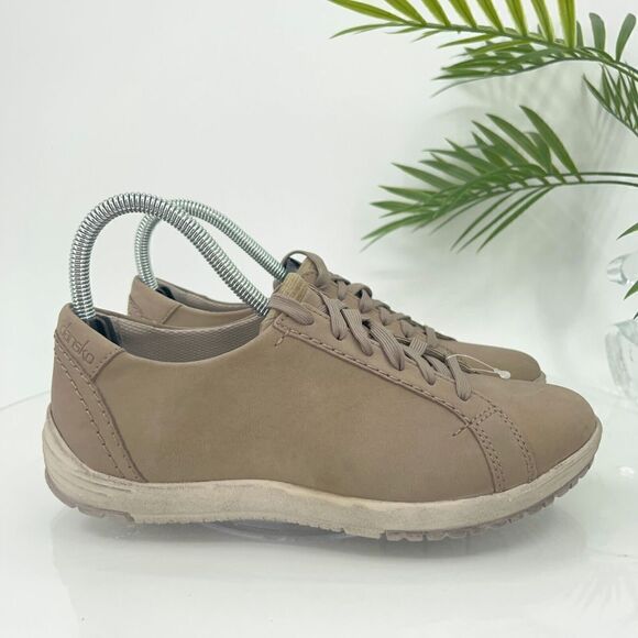 Dansko Women's Leela Sneaker Size 37 6 Taupe Brown Nubuck Comfy Athletic Shoe - Picture 3 of 14